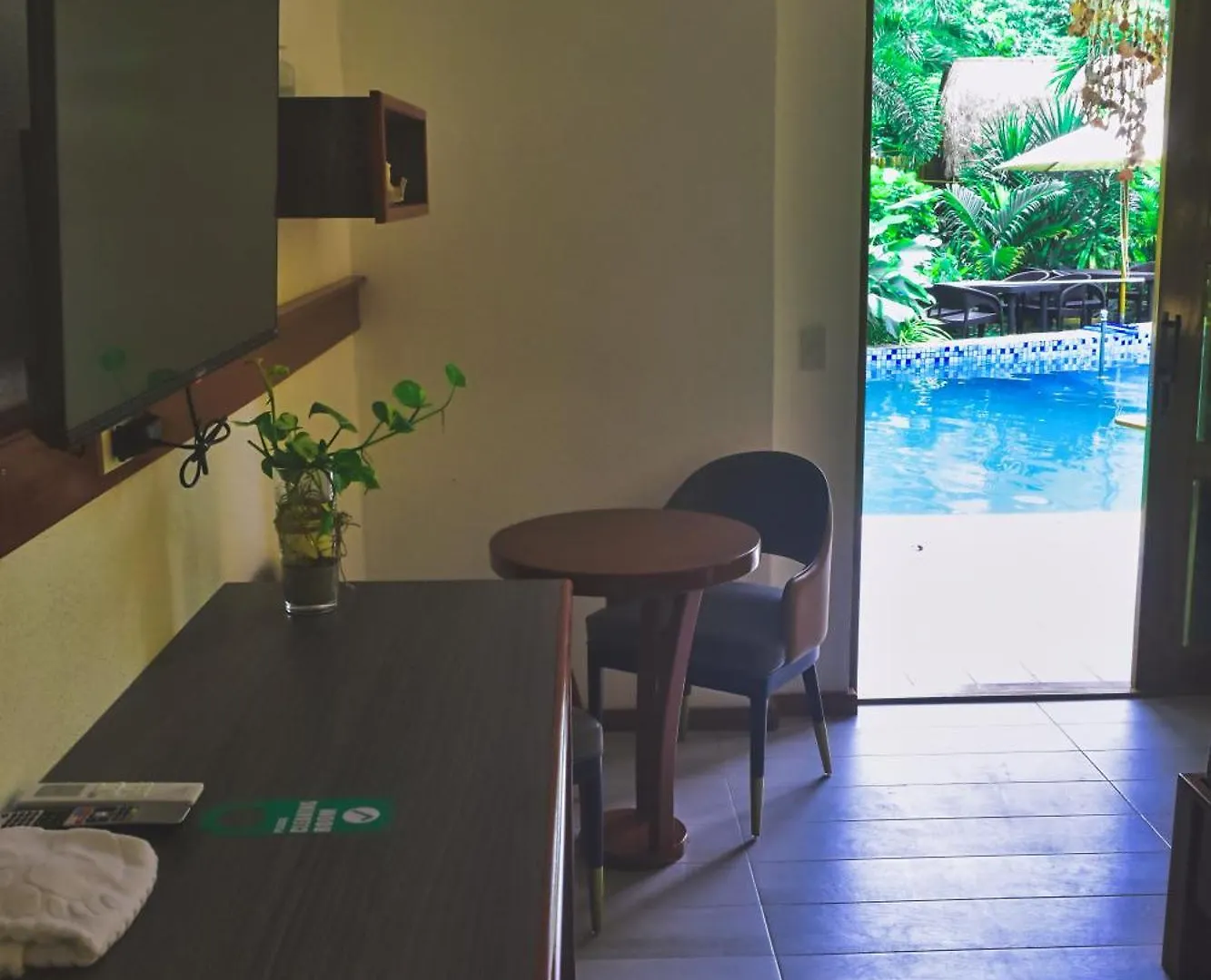 P1 Club Resort Panglao 0*,  Filipiny