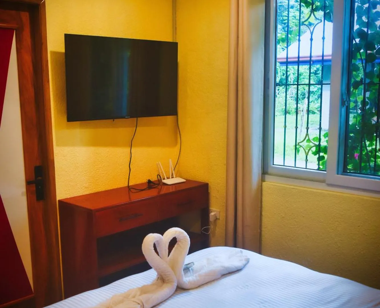 P1 Club Resort Panglao 0*,  Filipiny