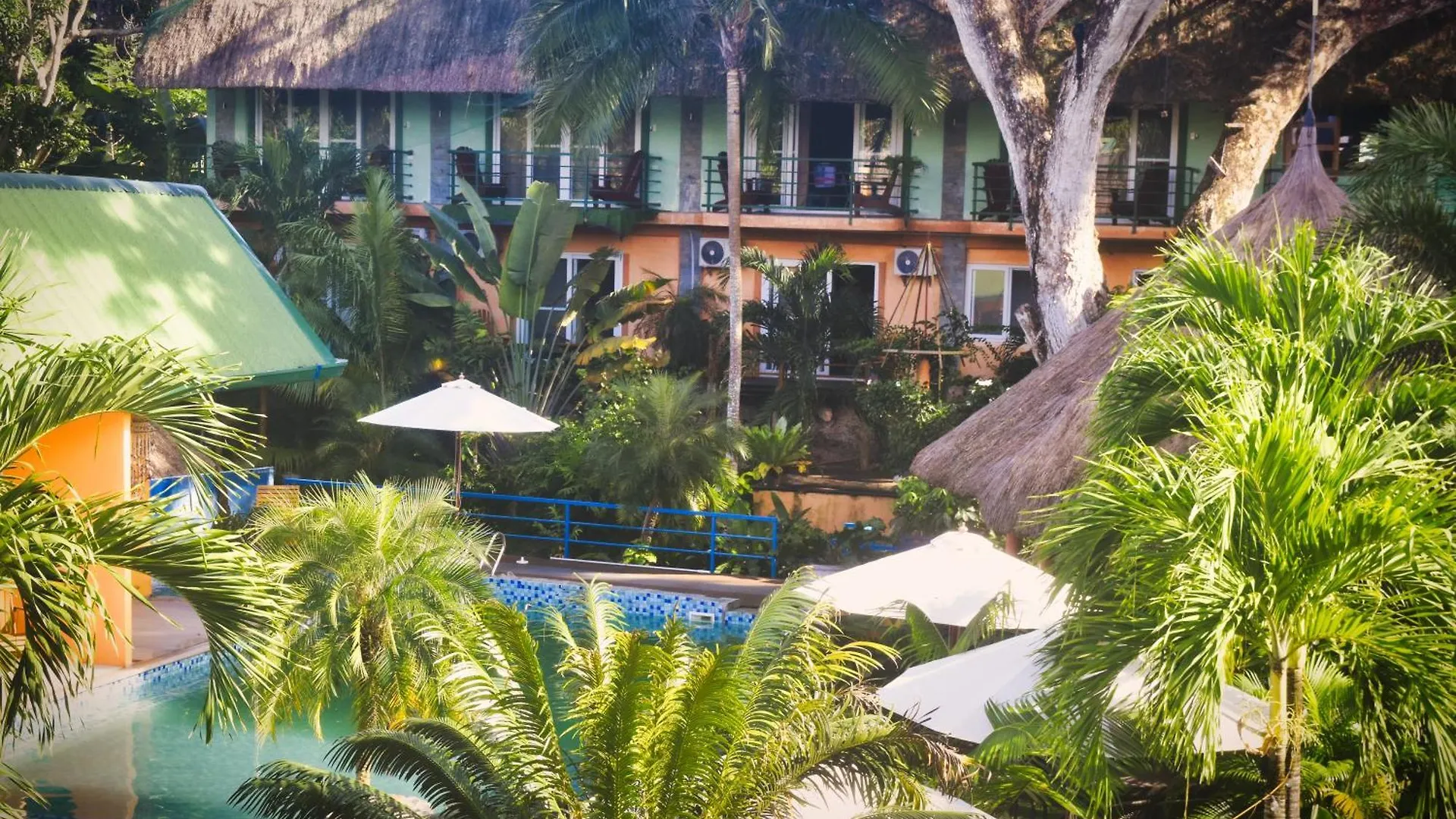 P1 Club Resort Panglao 0*,